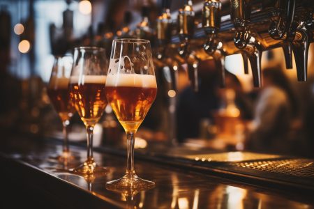 bier zapfanlage schänke schankwirtschaft restaurant theke tressen tresen tresen thresen bierausschank getränke bar  kneipe